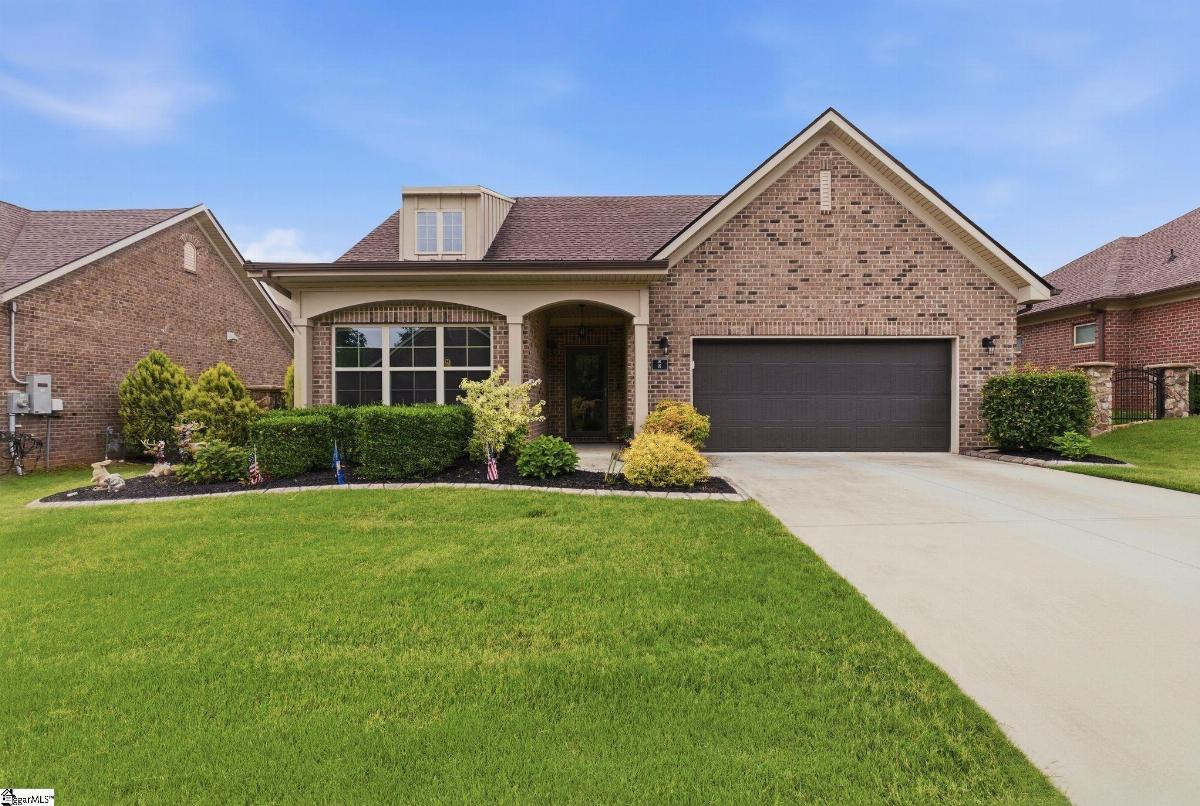8 Heron Glen Way