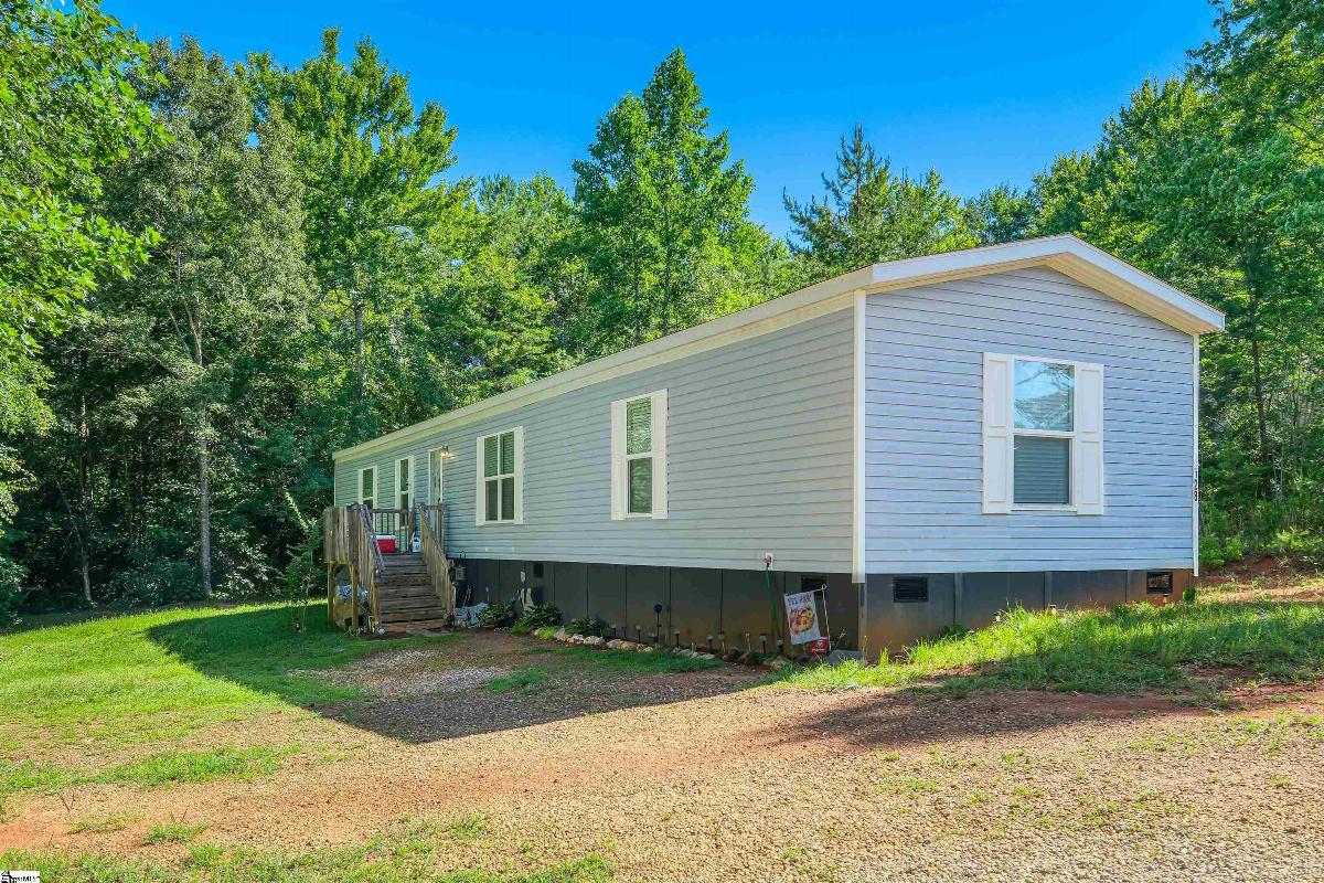 128 Tucker Lane
