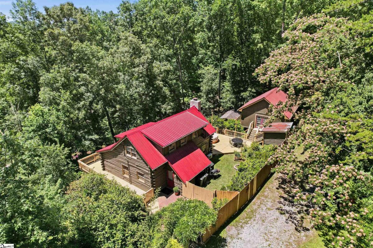 143 Caledonia Road