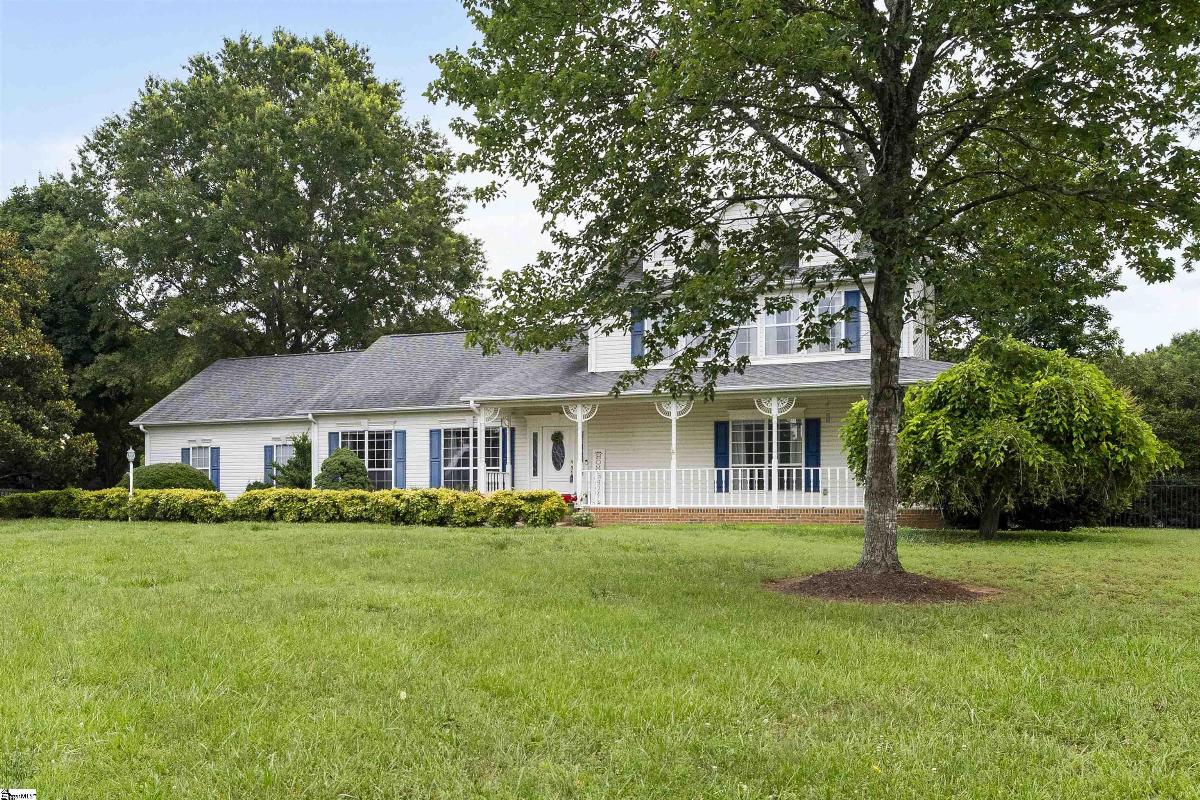 104 Wren Crossing Court