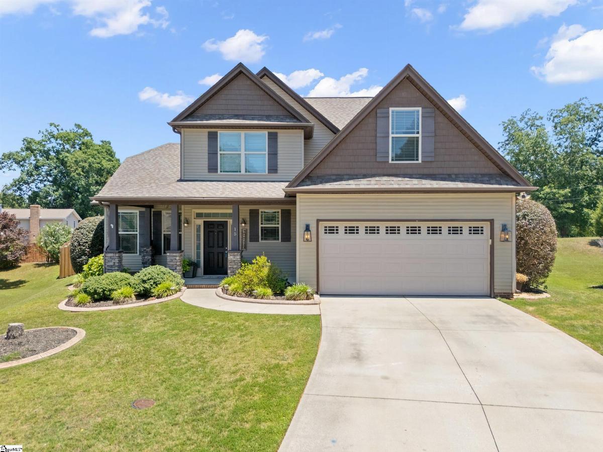 15 Alderwood Court