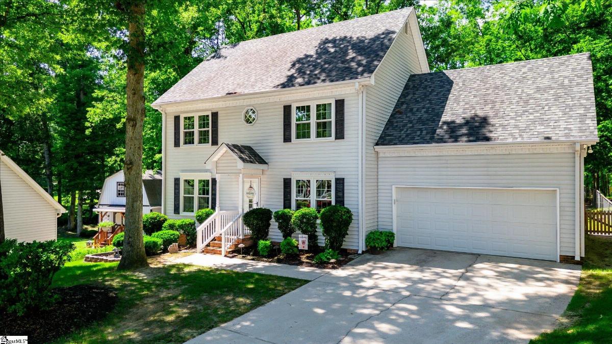 43 Woodhedge Court