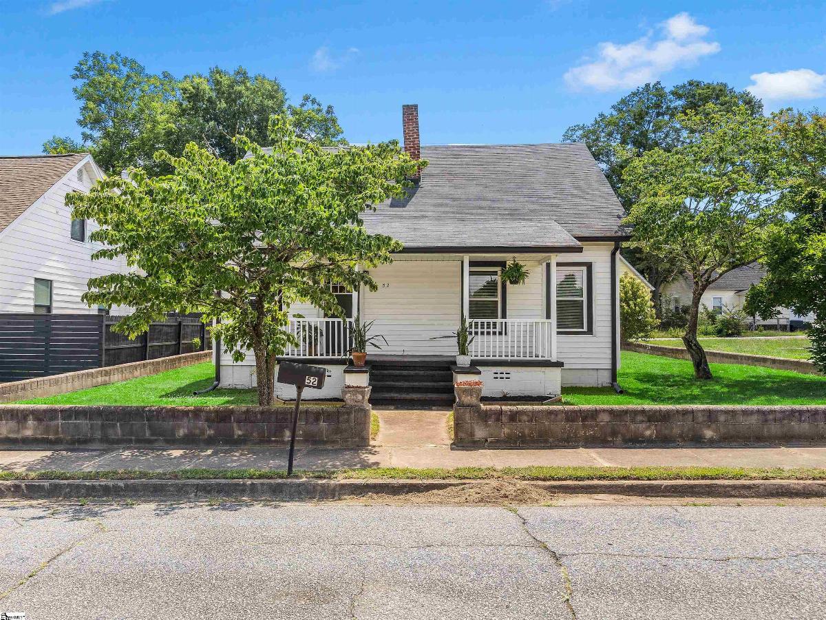 52 Hutchins Street