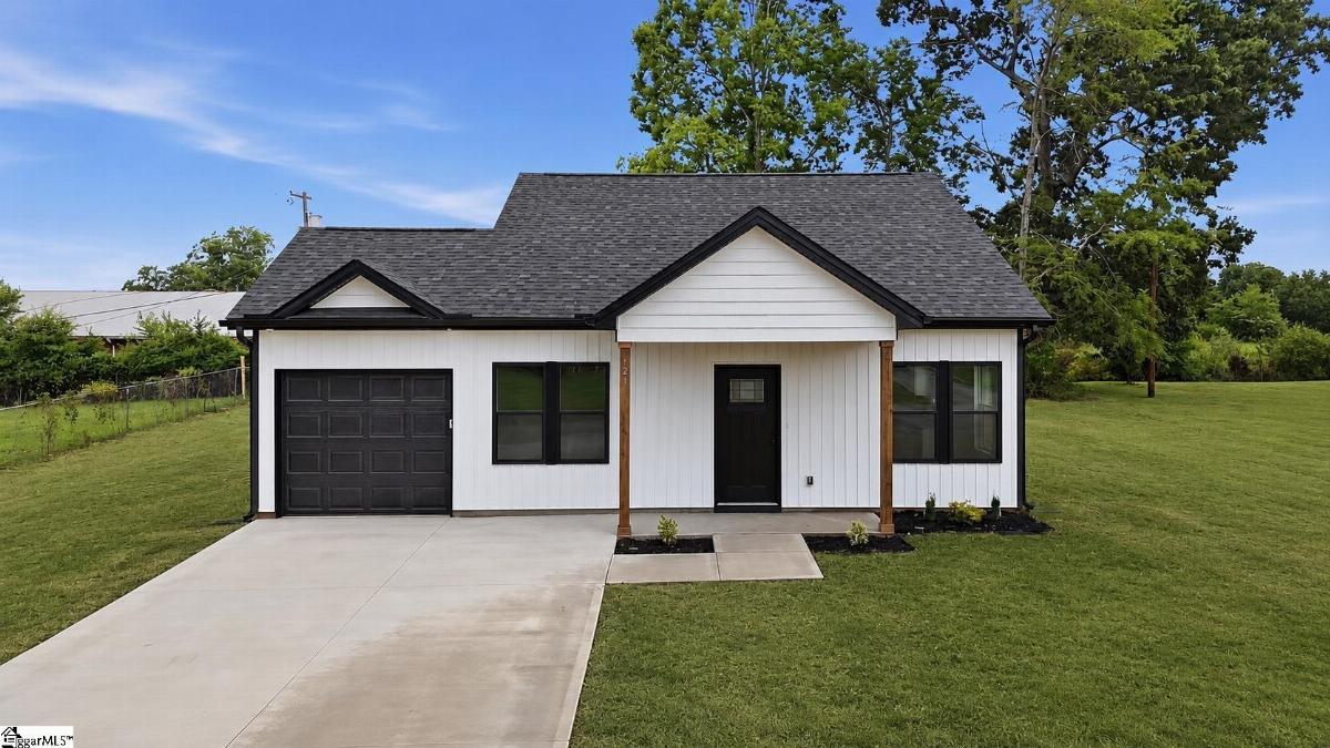 121 Sims Lane