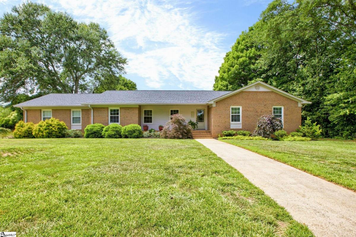 110 Swindon Circle