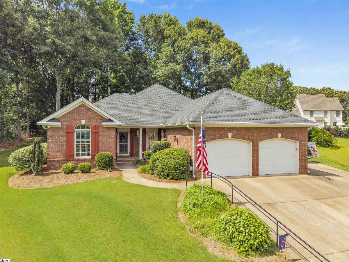726 Moonridge Drive
