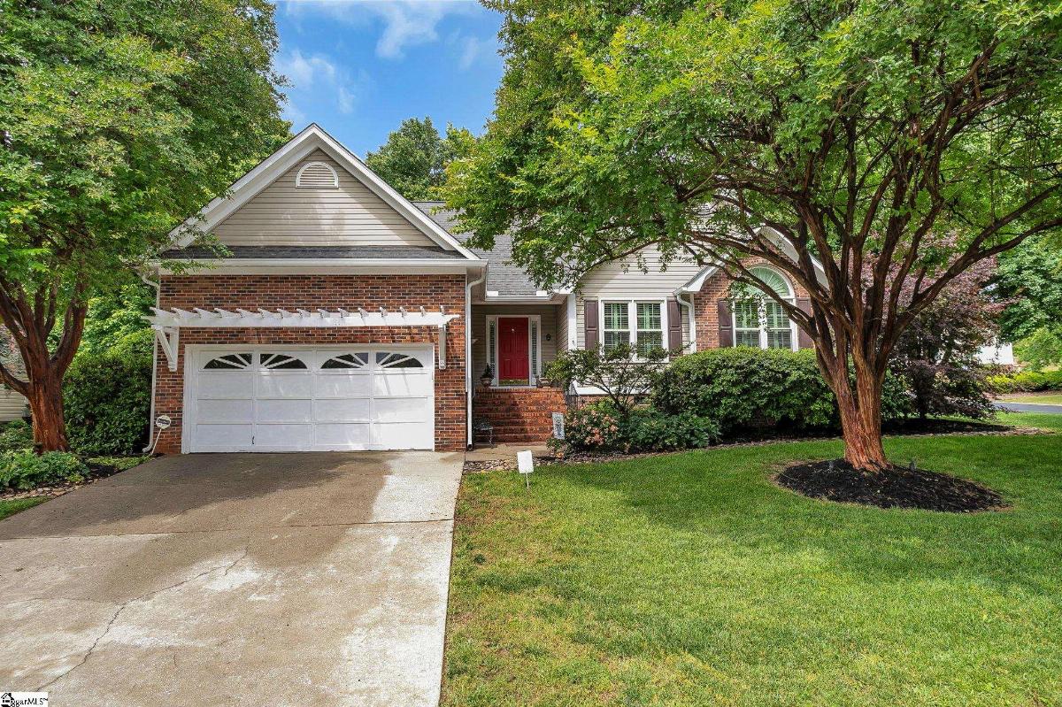 215 Northfield Lane