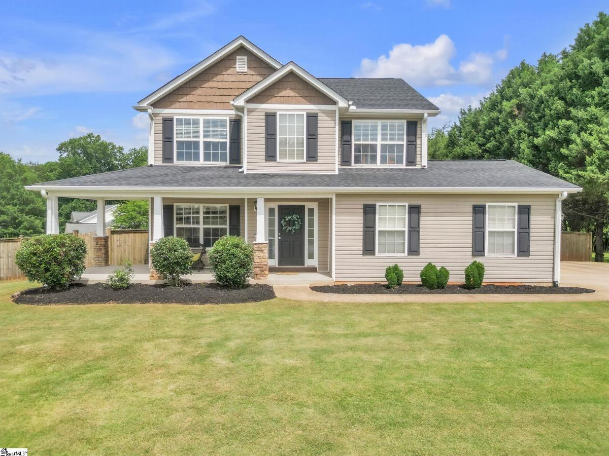 112 Rustcraft Drive