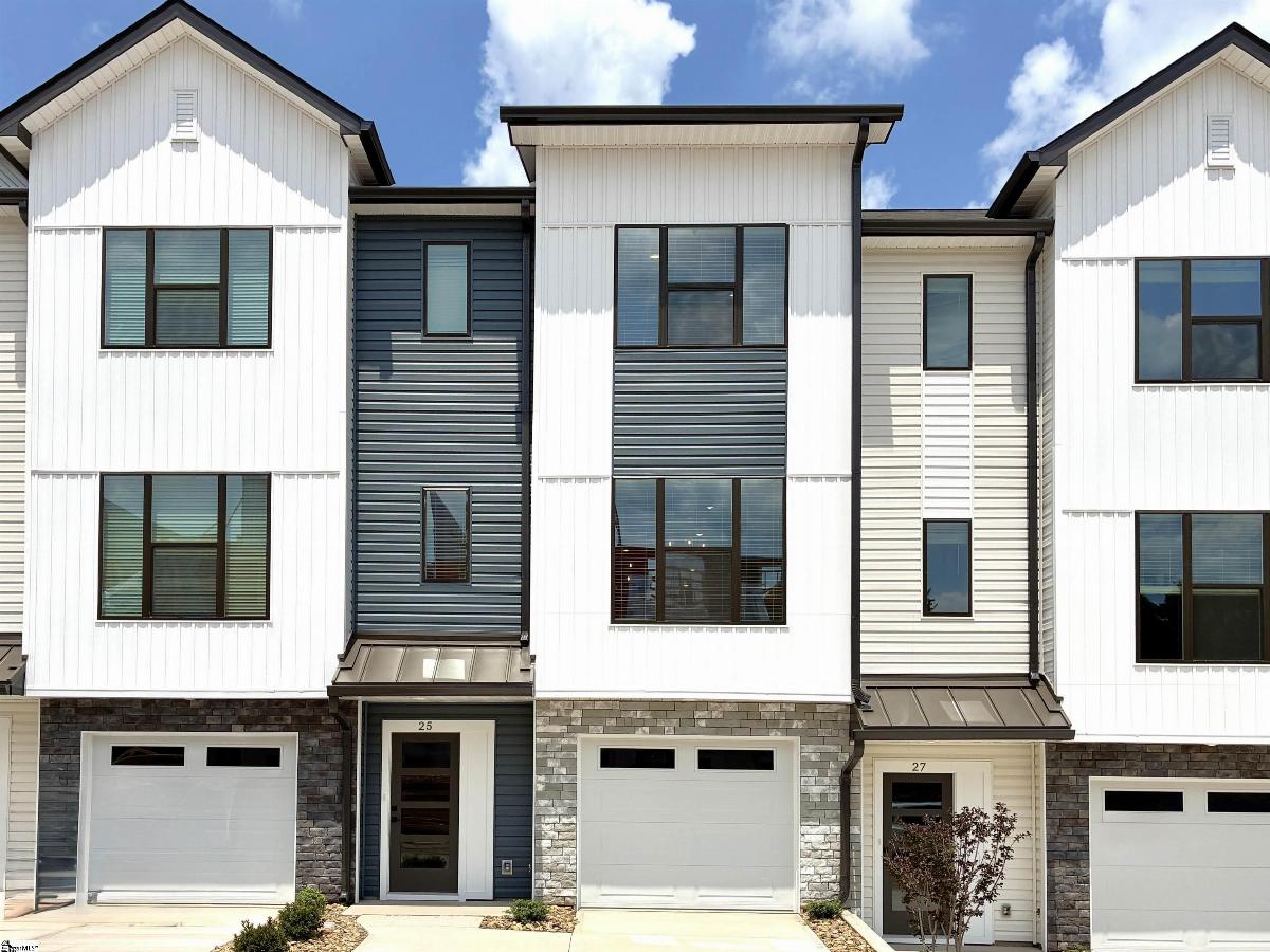 25 Pikewood Lane
