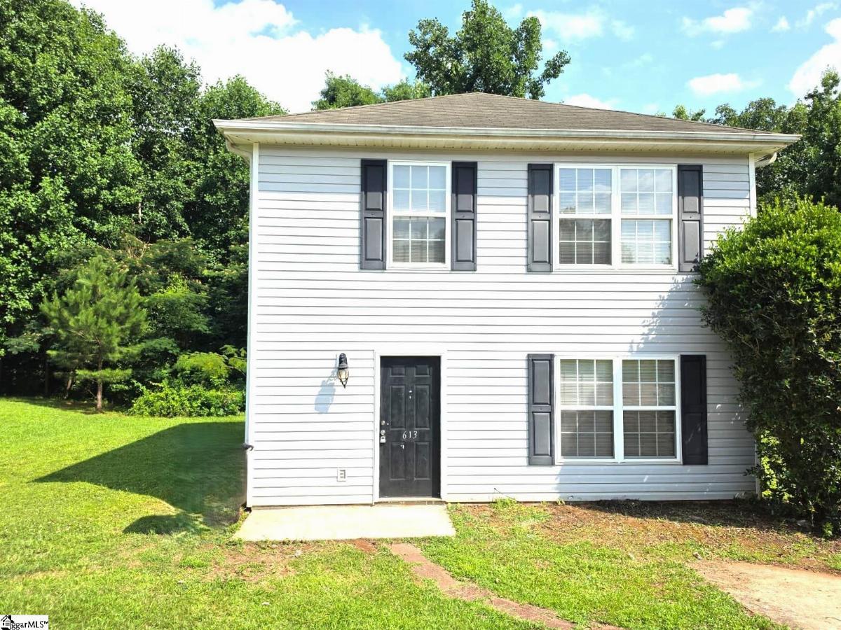 613 Golden Springs Lane