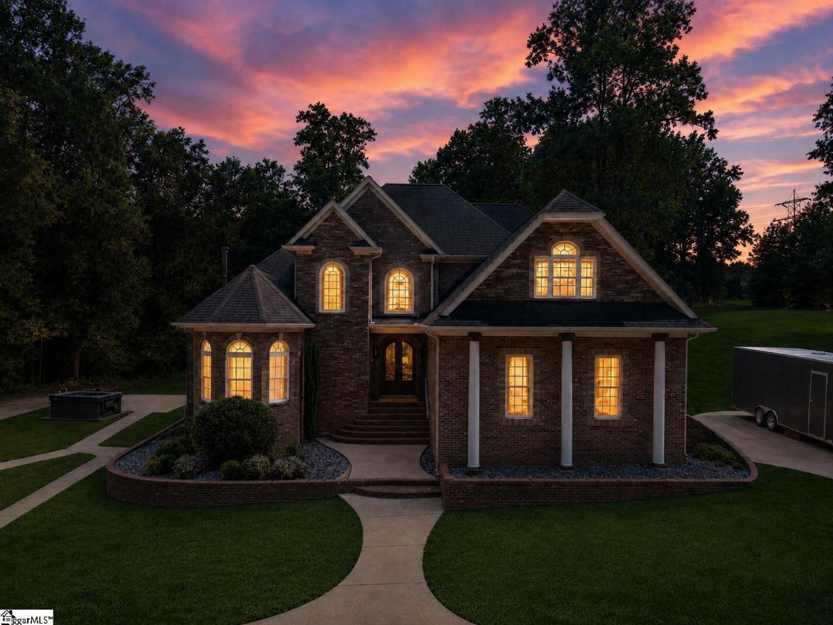 102 Point Bluff Court