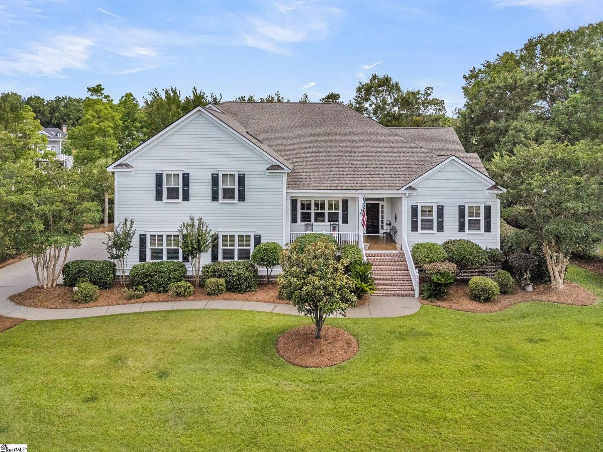 2744 Fountainhead Way