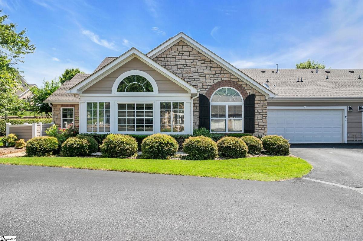 27 Fudora Circle
