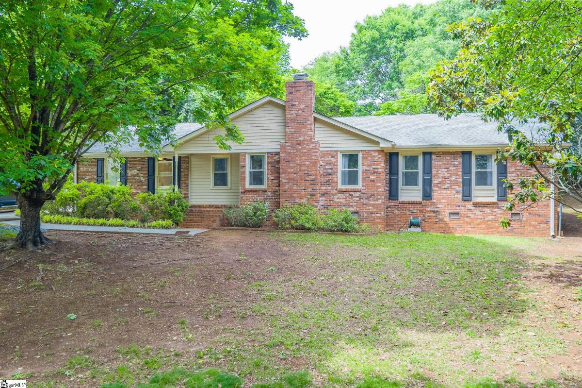 205 Southgate Circle
