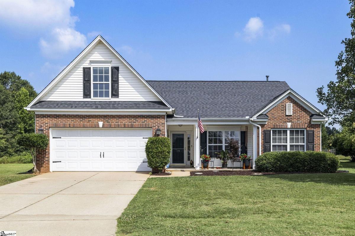 724 Golden Tanager Court