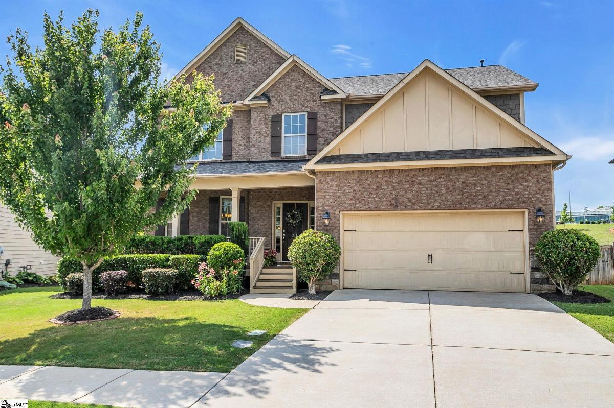 31 Wood Hollow Circle