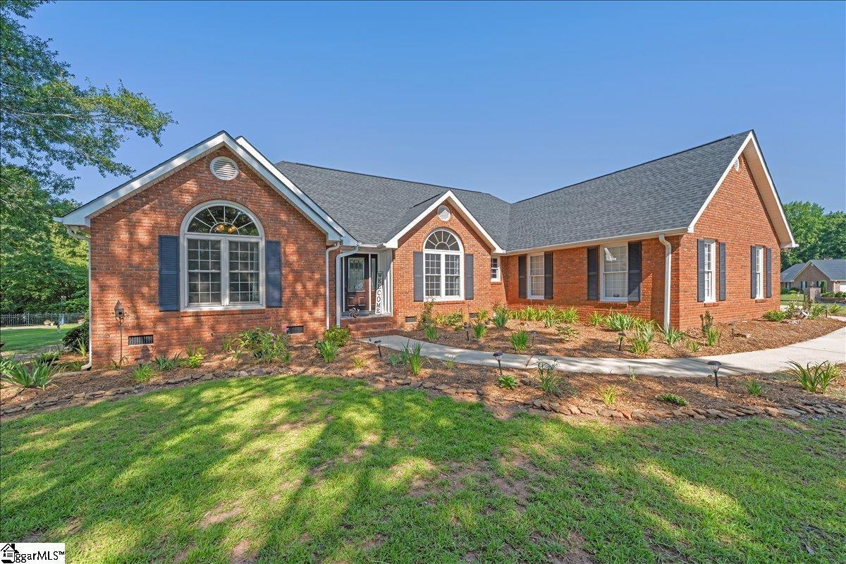 101 Brittany Park