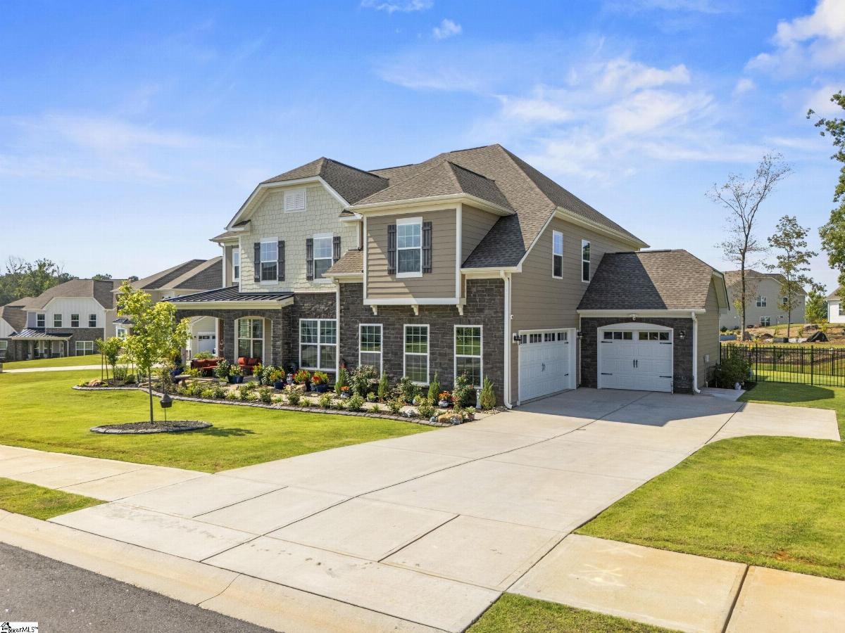 208 Isleview Place