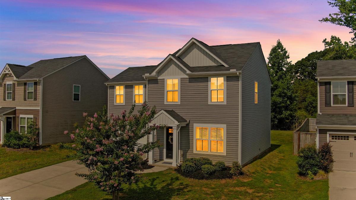 446 Hobson Way