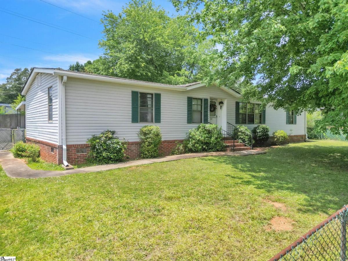 207 Wallace Drive