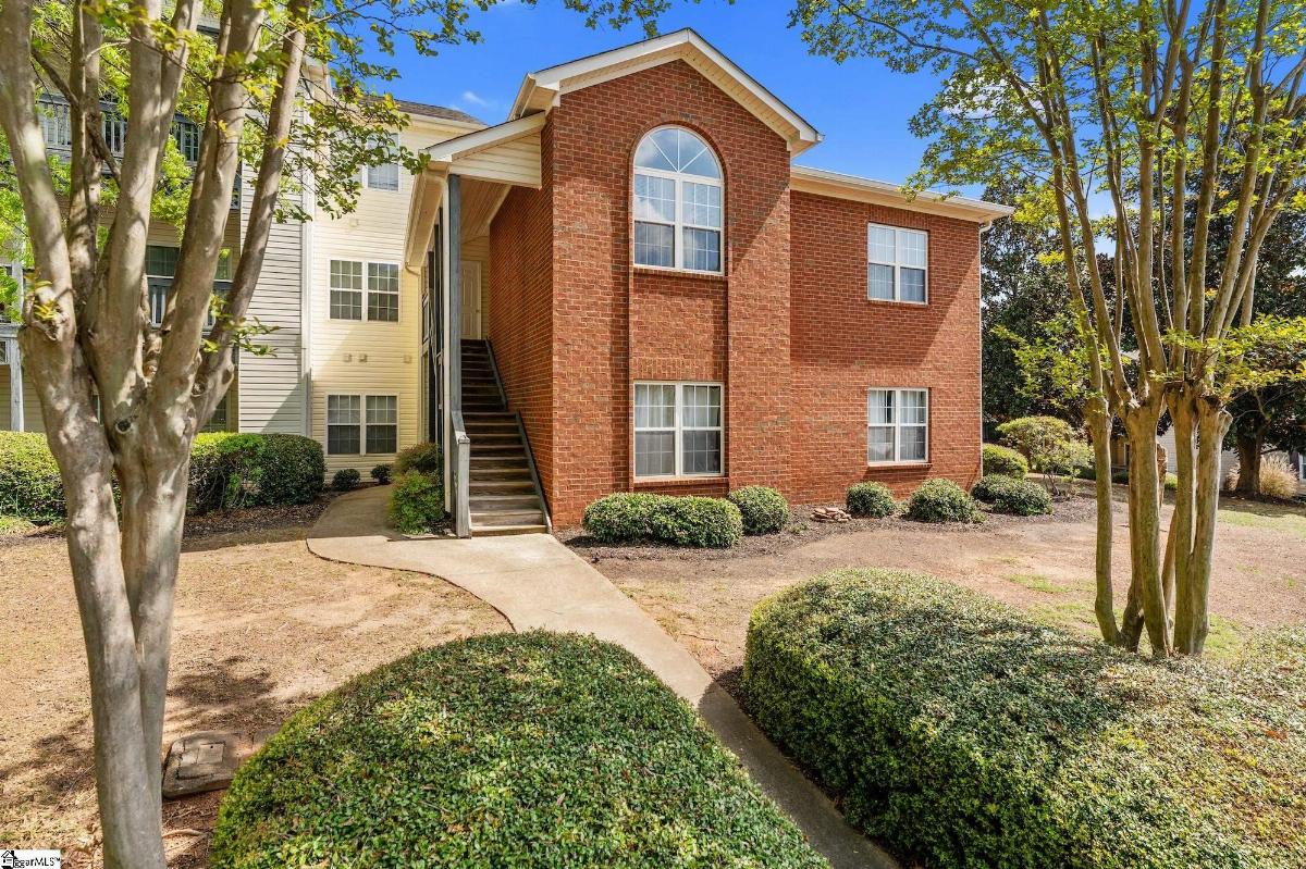 160 Wexford Drive