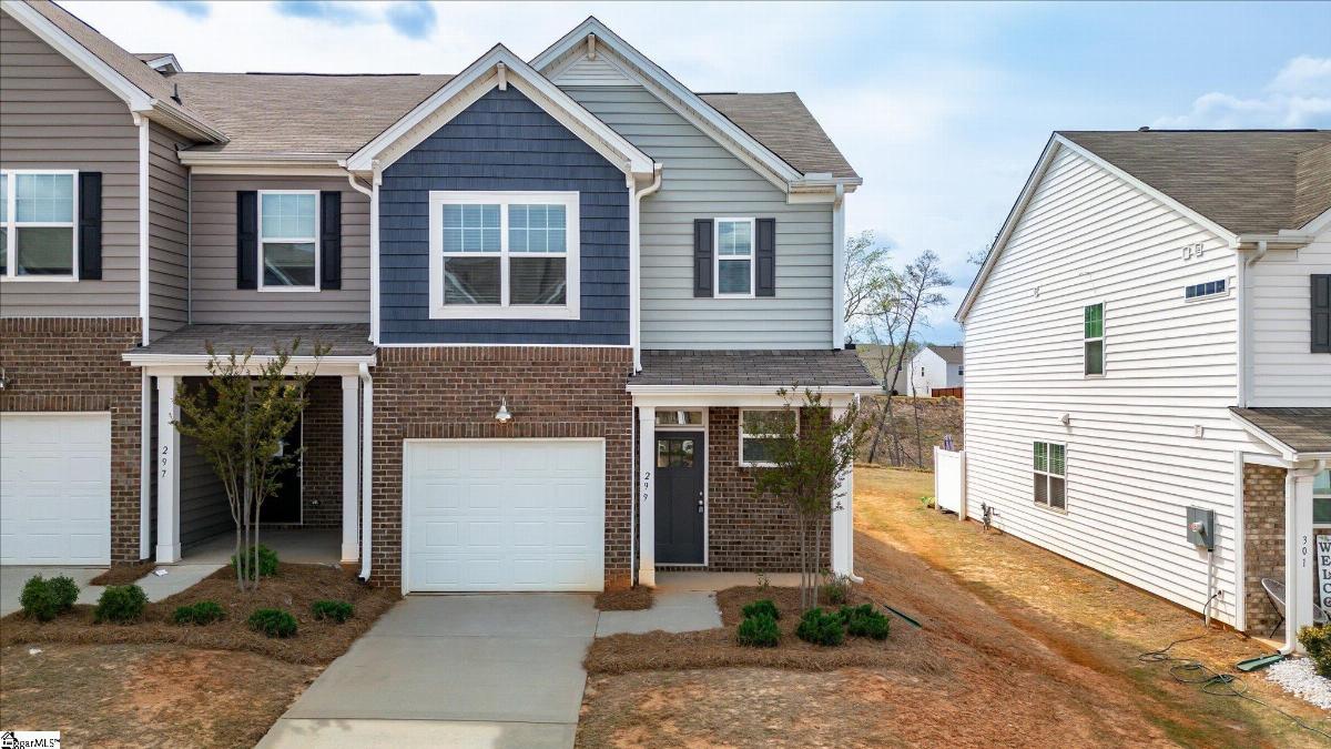 299 E Compass Way
