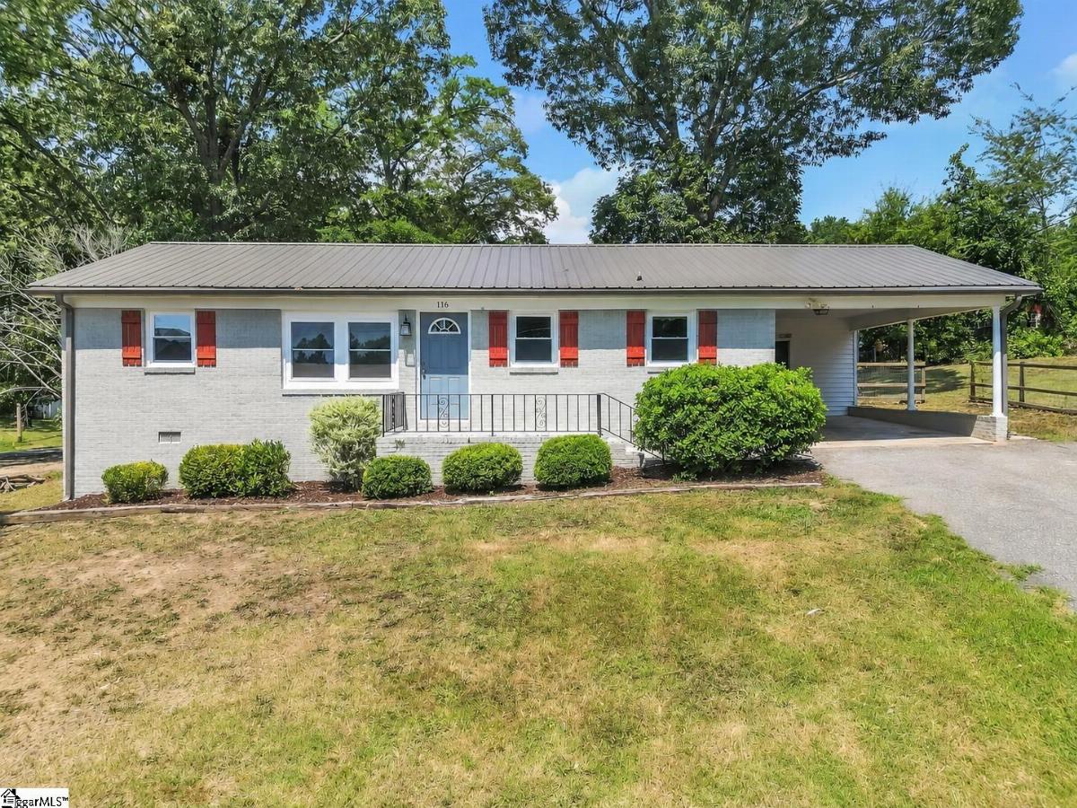116 Valley Drive