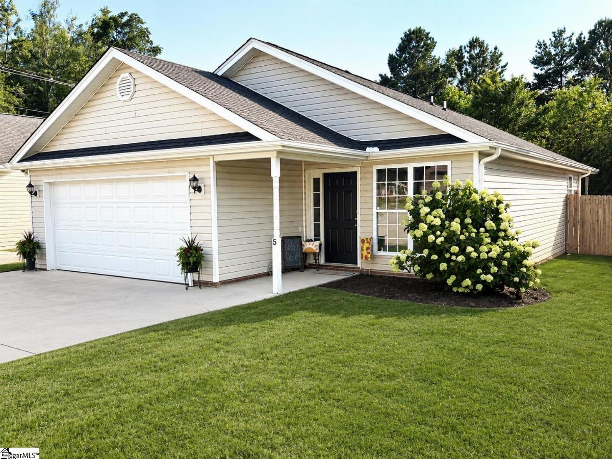 5 Cedar Brook Court