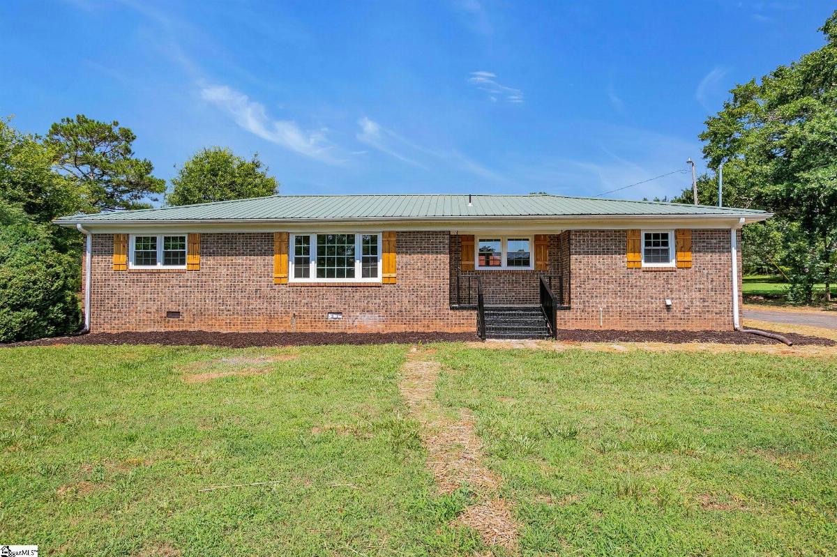 1500 Mountain View Road