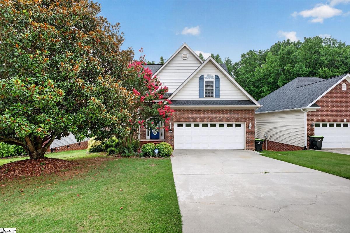 105 Meadow Green Drive