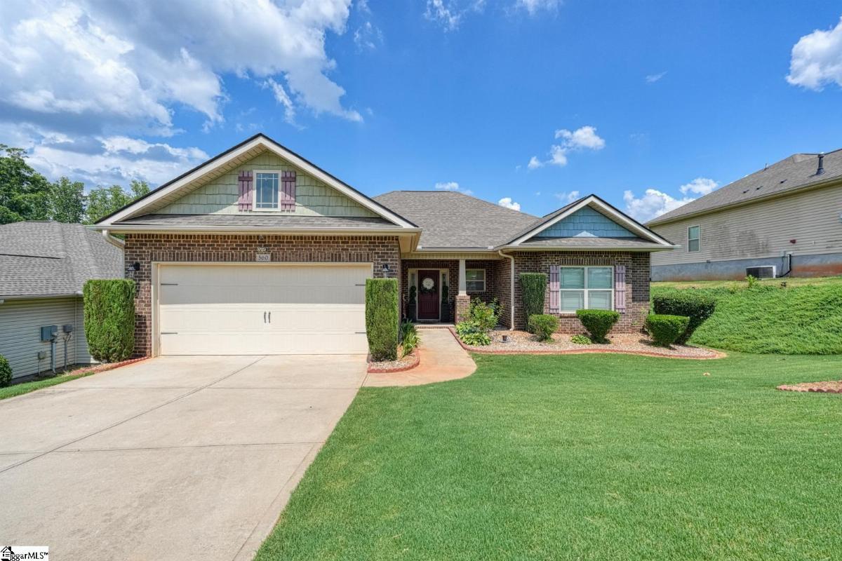 360 huntwood Drive