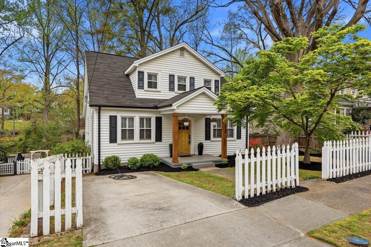 212 Briarcliff Drive