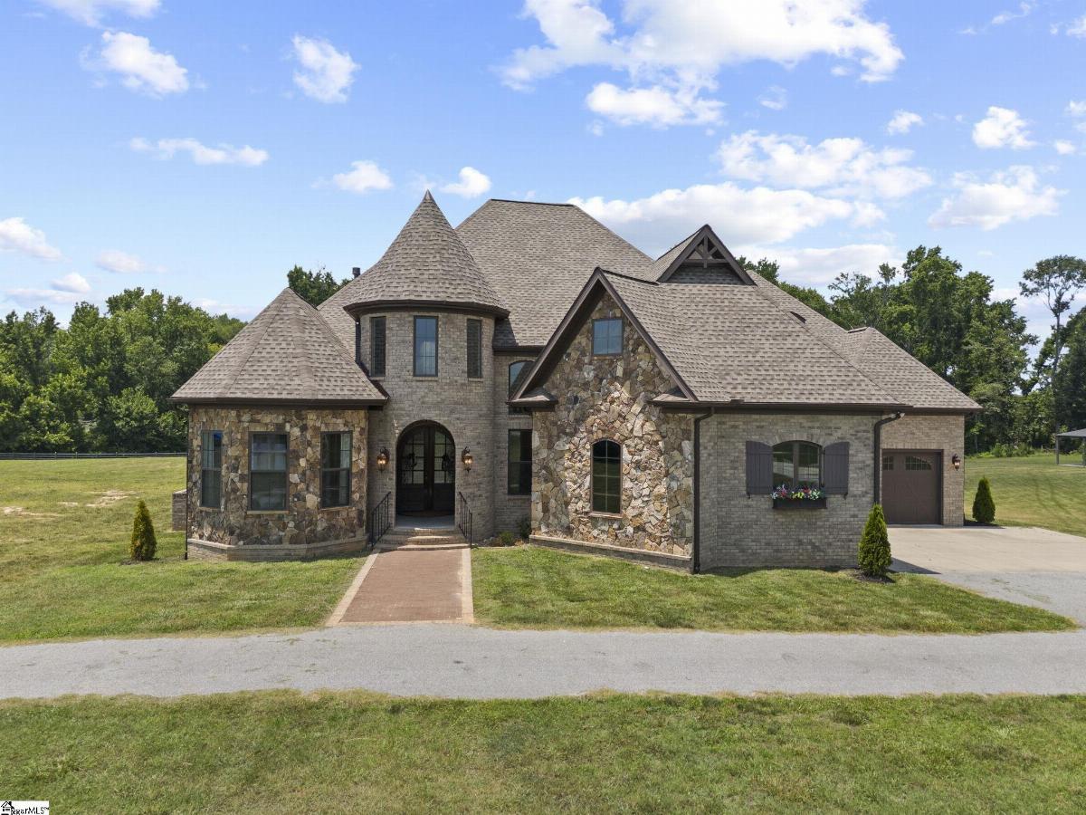 1000 Apple Valley Road