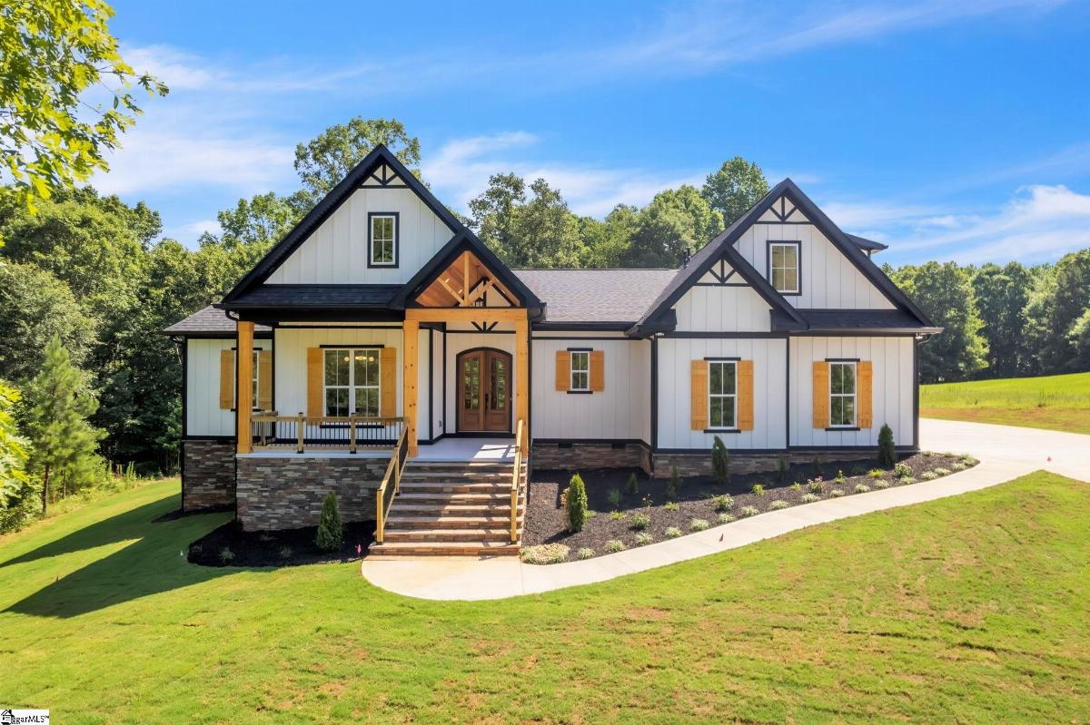574 Paramount Drive
