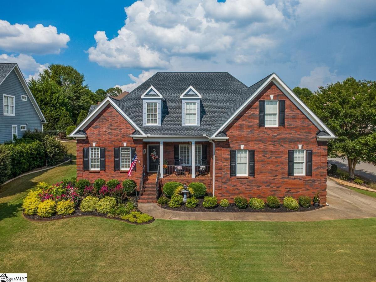 105 Bay Tree Court