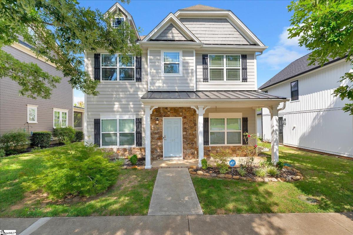 123 Carruth Street