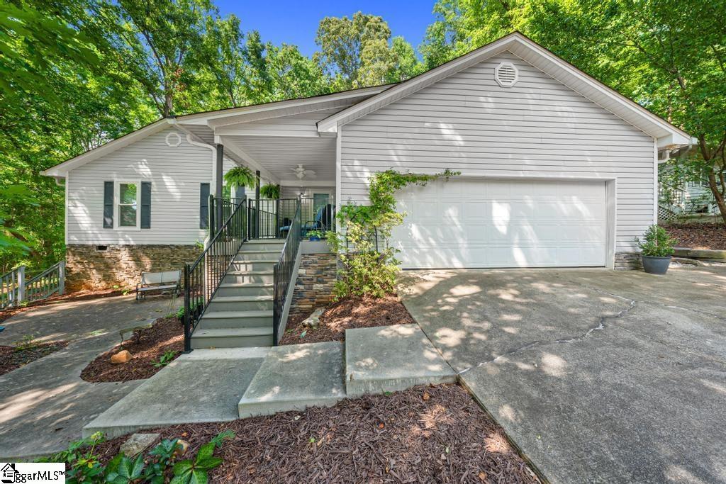 1303 S Arrowhead Drive