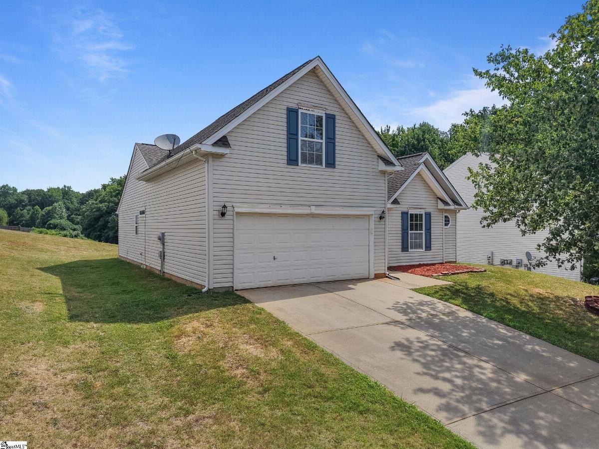 205 Greenport Way