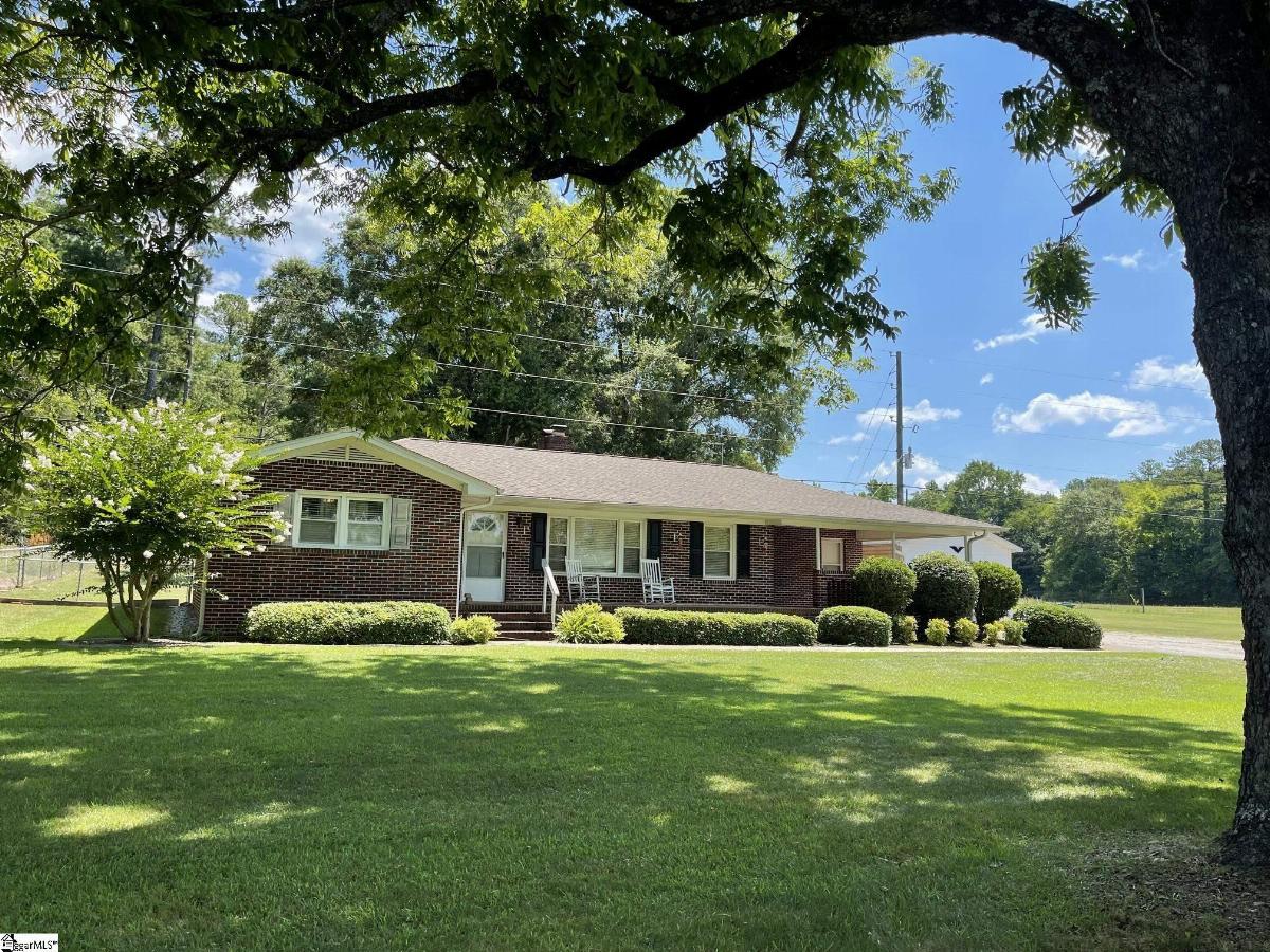 13359 Highway 221