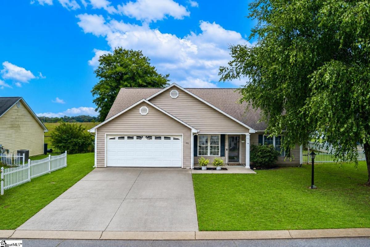 402 Ashwood Lane
