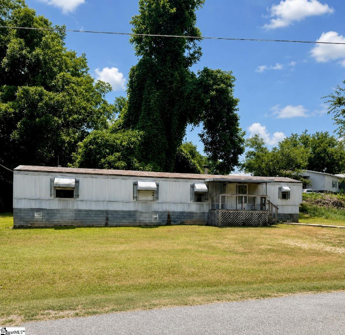 102 Raymond Road