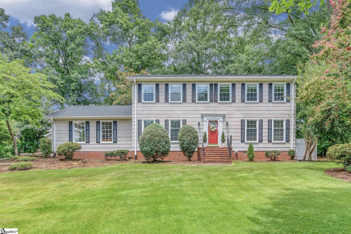 210 Heathwood Drive