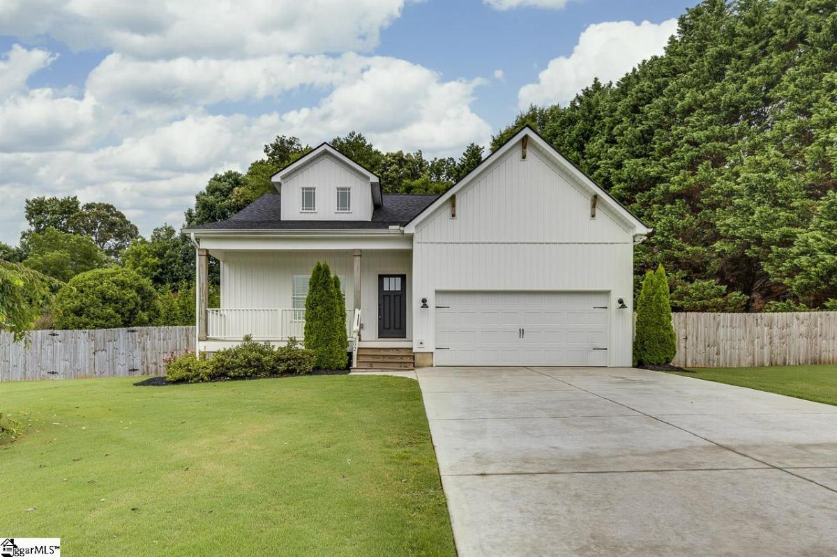 202 Meadow Lane