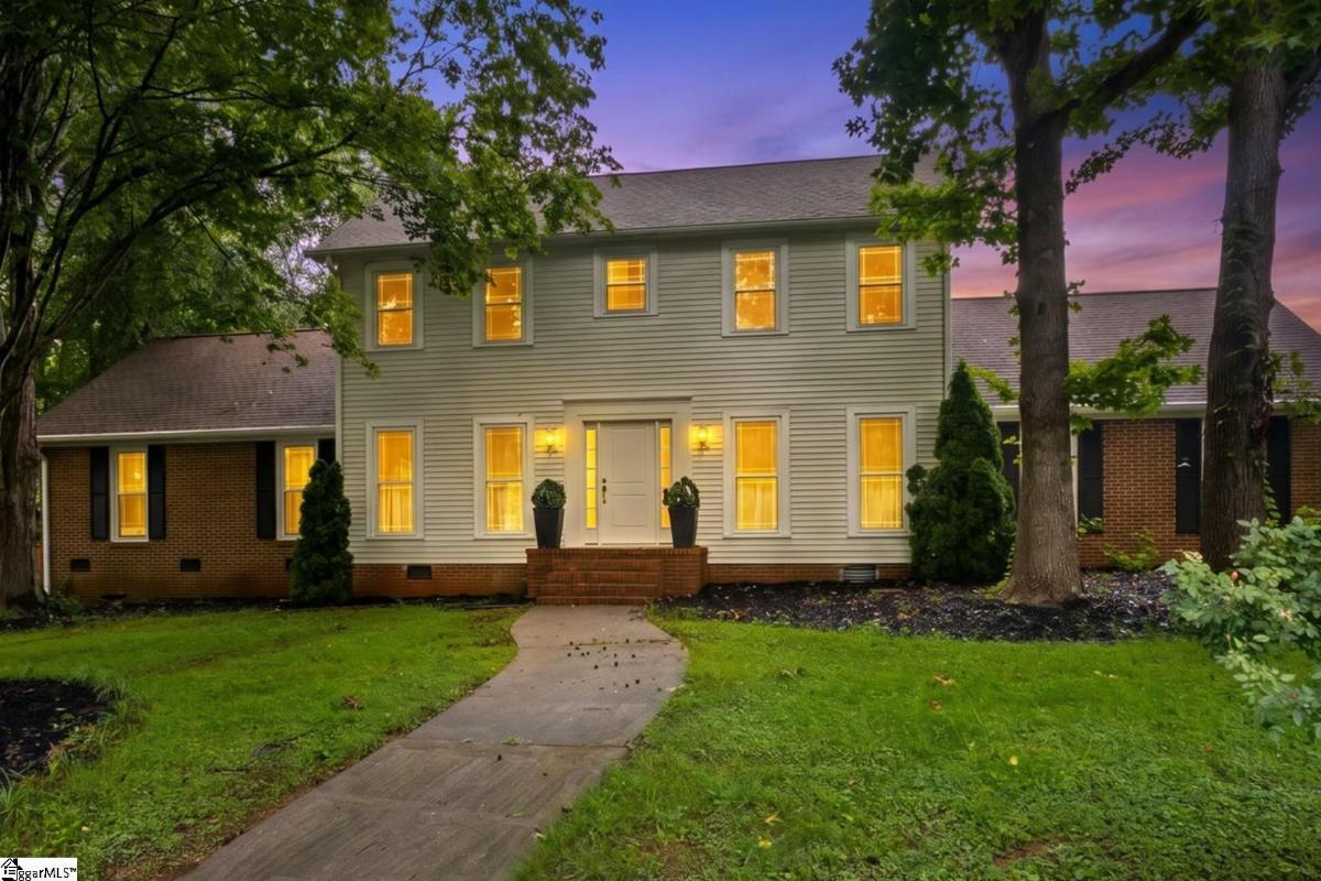 114 Woodhill Lane