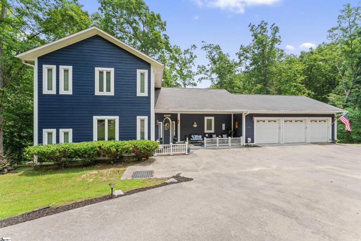 320 Holly Lane