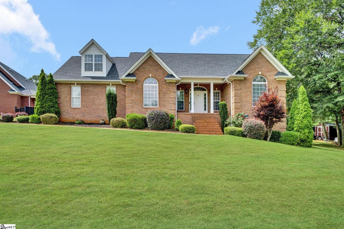 203 Crossbridge Trail