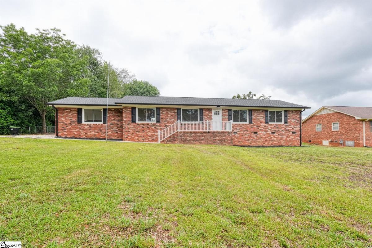 222 Northgate Circle