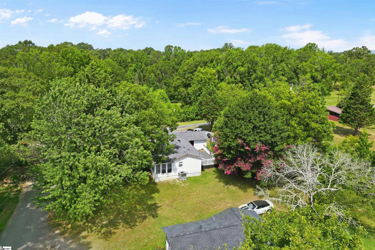 125 Old Lowe Court