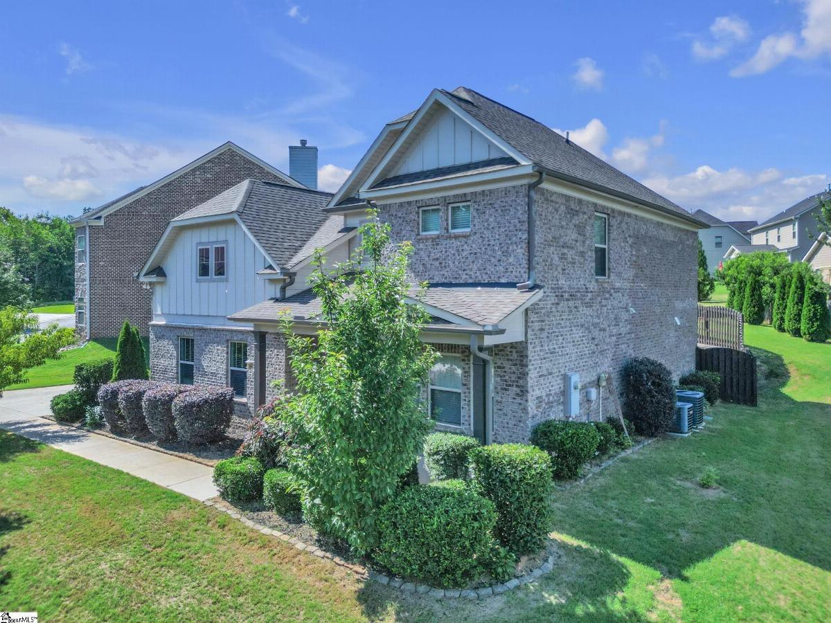 14 Park Vista Way