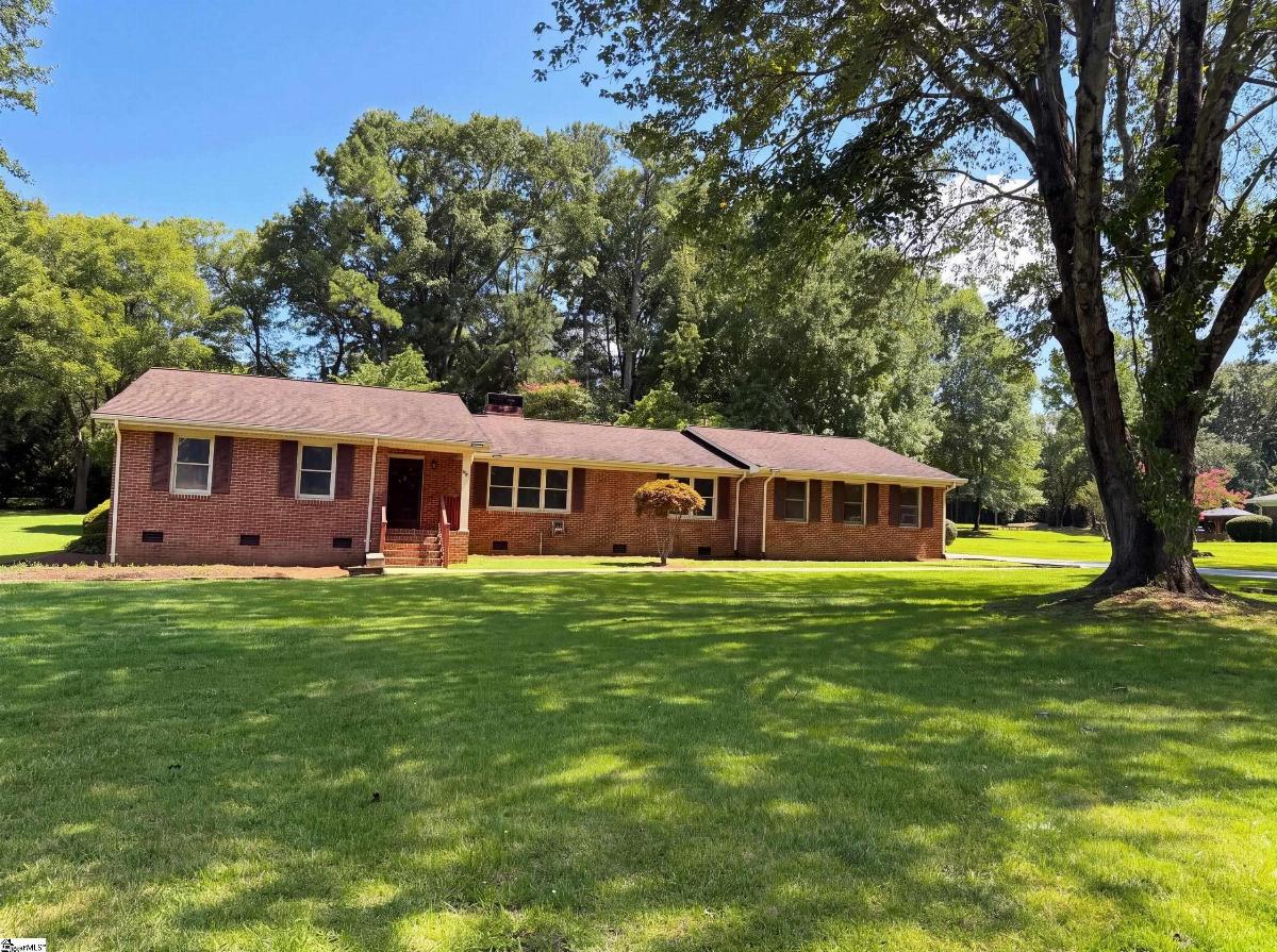 604 Meadowbrook Drive